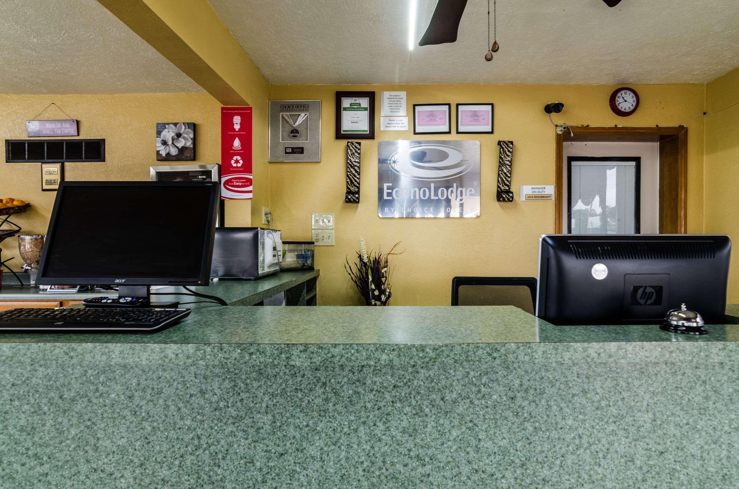 Econo Lodge Winfield Εξωτερικό φωτογραφία