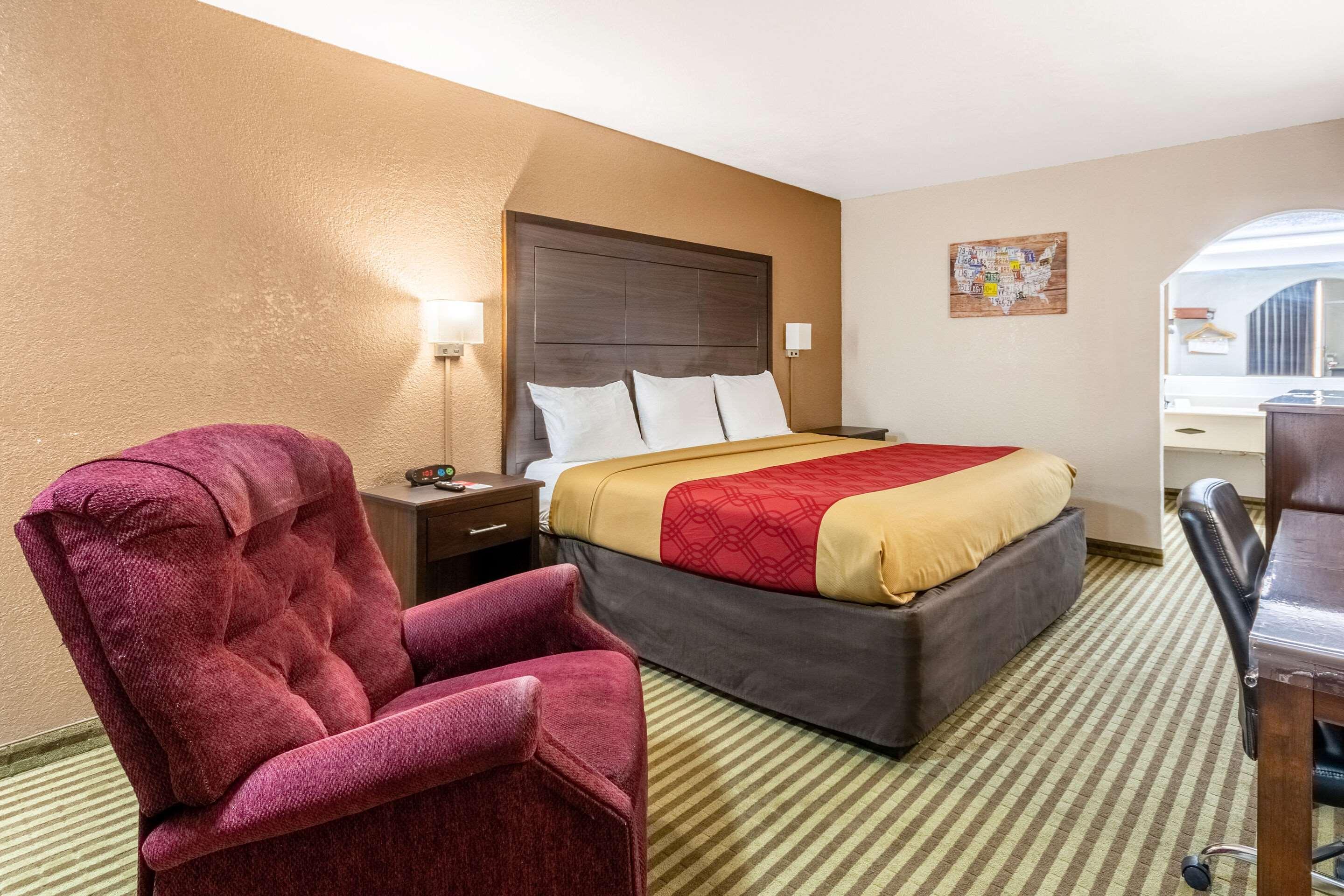 Econo Lodge Winfield Εξωτερικό φωτογραφία