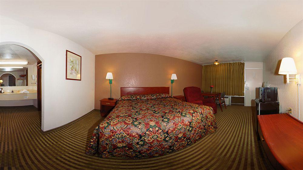 Econo Lodge Winfield Εξωτερικό φωτογραφία
